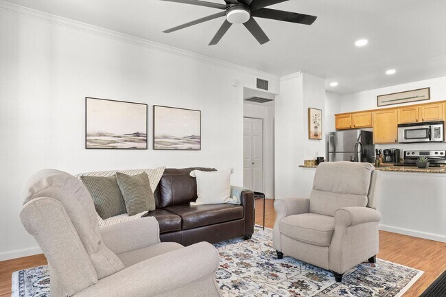 Building Photo - Remodeled one bed one bath Kierland Condo