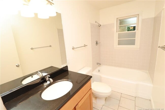 Building Photo - 1426 Old Trinity Cir