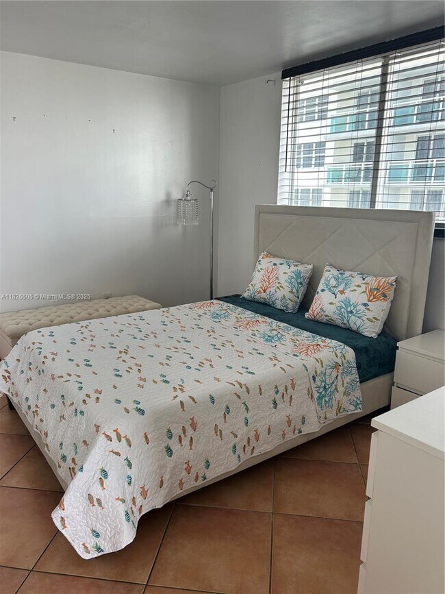 Building Photo - 6969 Collins Ave