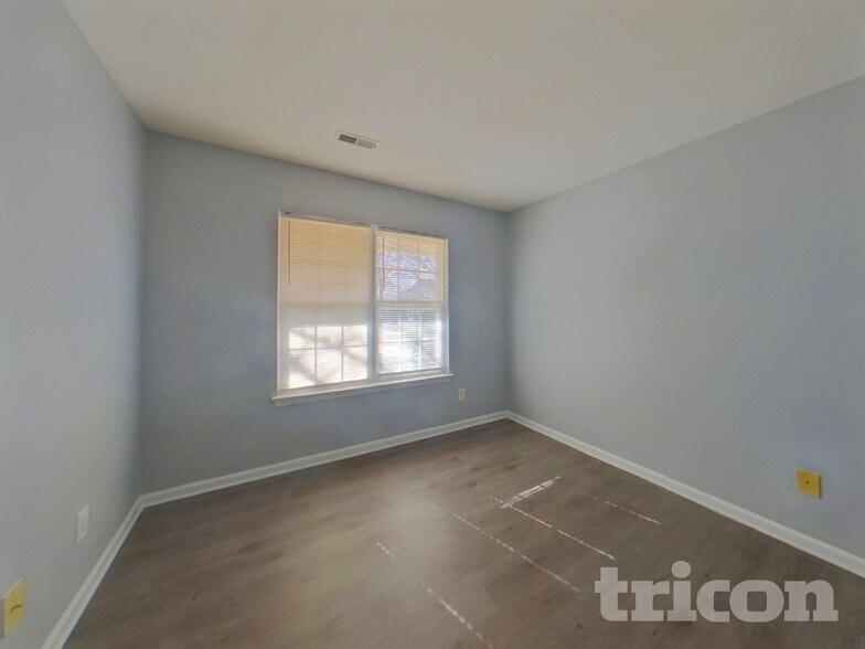 Building Photo - 1430 Rheo Ct NW