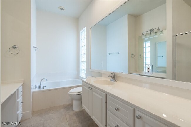 Building Photo - 8738 Ferrara Ct
