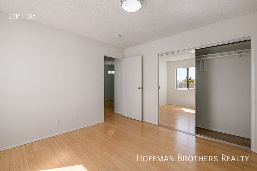 Building Photo - 5533 Barton Ave