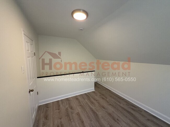 Building Photo - 20 Marshall Ave