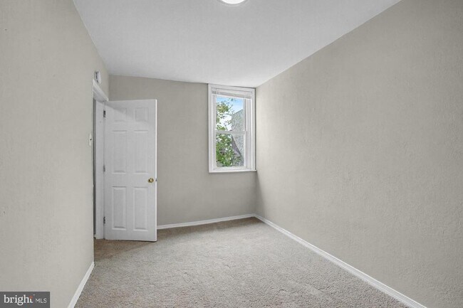 Building Photo - 3121 Agate St