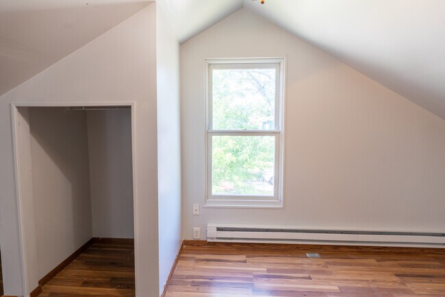 Bonus Room Upper Level - 51 East 21st Street