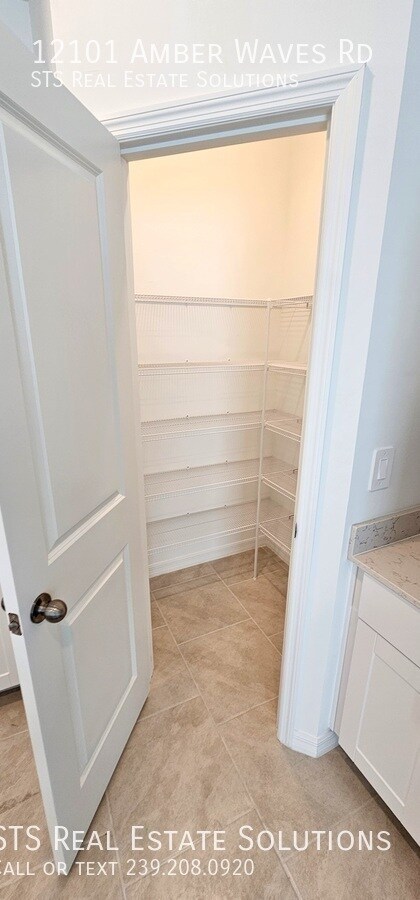 Building Photo - 12101 Amber Waves Rd