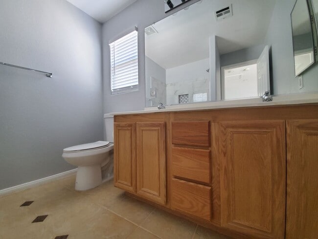 Building Photo - 11077 Crystal Crest Ct