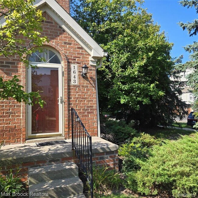 Building Photo - 1643 Campau Farms Cir