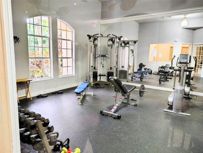 Building Photo - 5590 NW 61st St