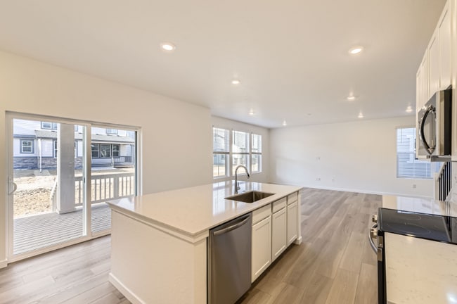 Building Photo - 24756 E Evans Dr