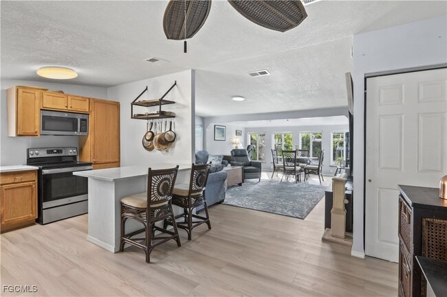 Building Photo - 7150 Cobiac Dr