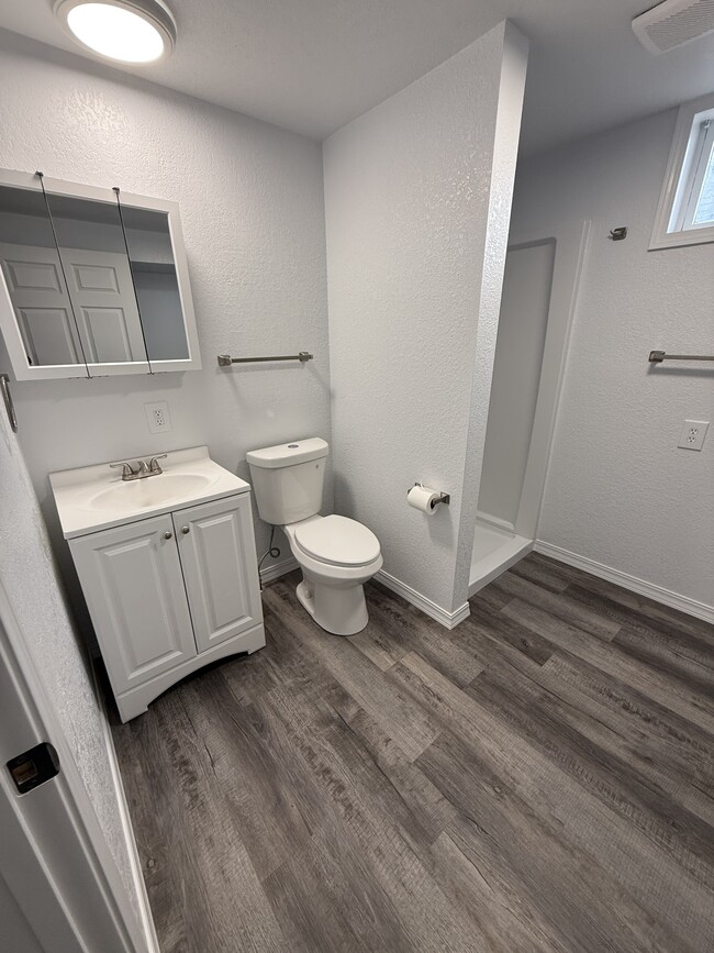 Building Photo - 6233 43rd St SW