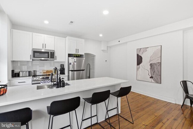 Building Photo - 935 Passyunk Ave