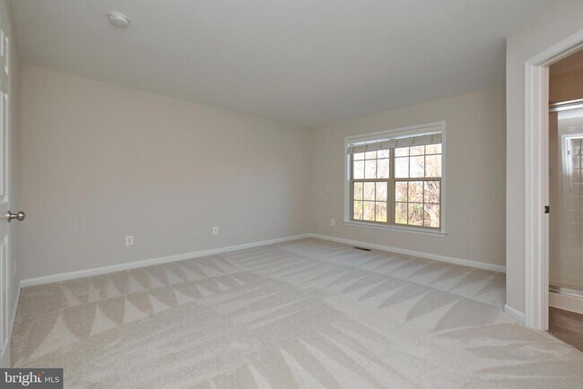 Building Photo - 42612 Galbraith Square