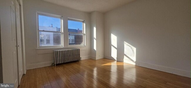 Building Photo - 1405 S Etting St