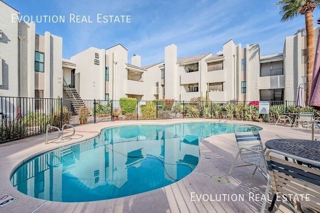 Building Photo - Modern 1BR/1BA Condo in Prime Scottsdale L...