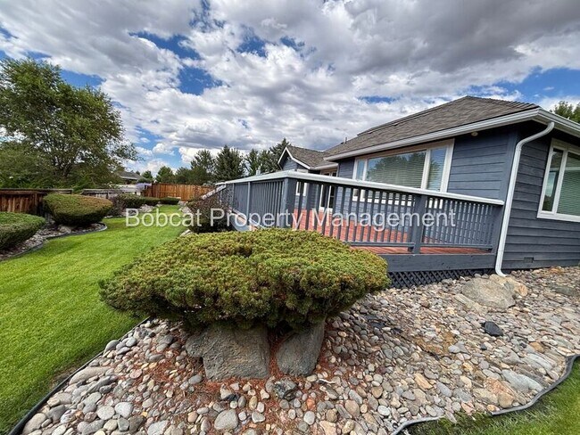 Building Photo - 1300 Bridle Way