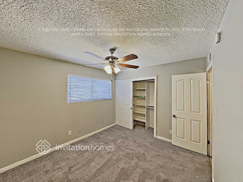 Building Photo - 2130 E Concorda Dr