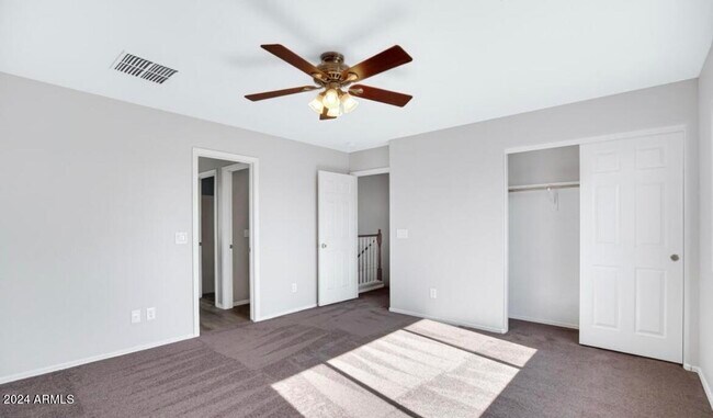 Building Photo - 12821 W Weldon Ave