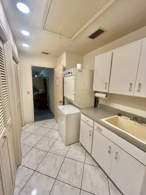 Building Photo - 5638 Country Lakes Dr