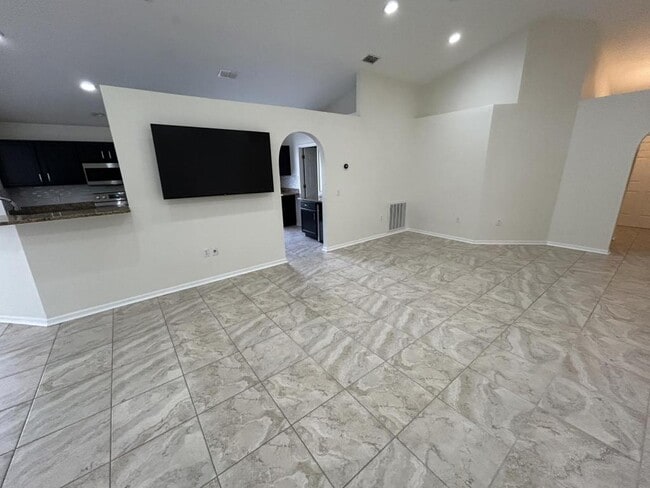 Building Photo - 3257 Helmel Ct