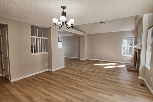 Building Photo - 17048 Campo Dr
