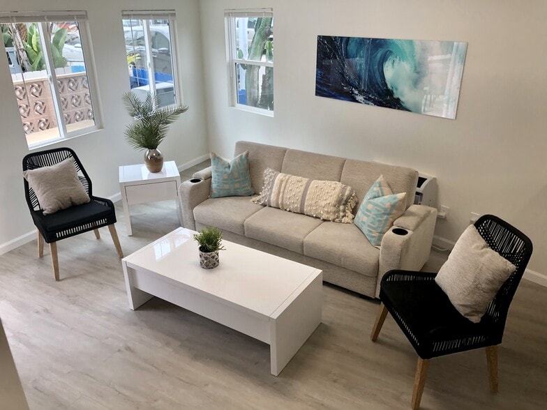 Building Photo - 755 Windemere Ct