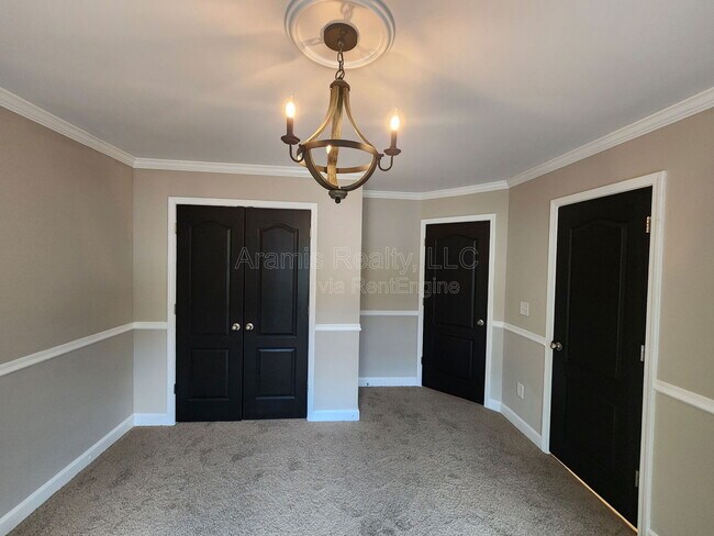 Building Photo - 2681 Oak Village Trail