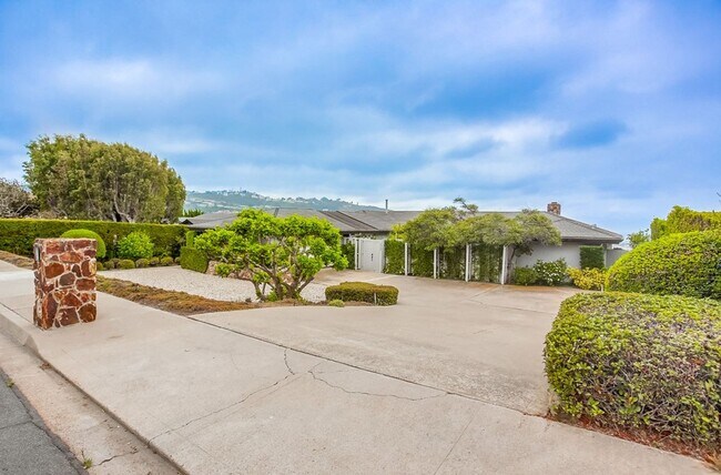 Building Photo - Modern Ocean View Home in La Jolla 4 Bed, 3 Bath