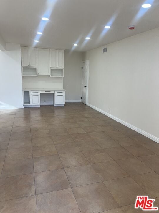 Building Photo - 8536 McConnell Ave