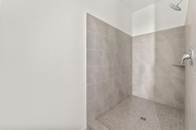 Building Photo - 3052 Ruby Ridge Dr