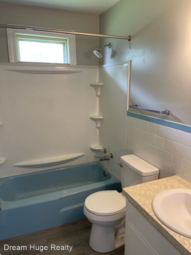 Building Photo - 2 br, 1 bath House - 697 LINDAIRE LN