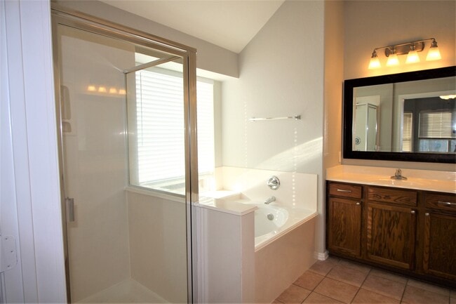 Building Photo - 4614 Brazos Bend Dr