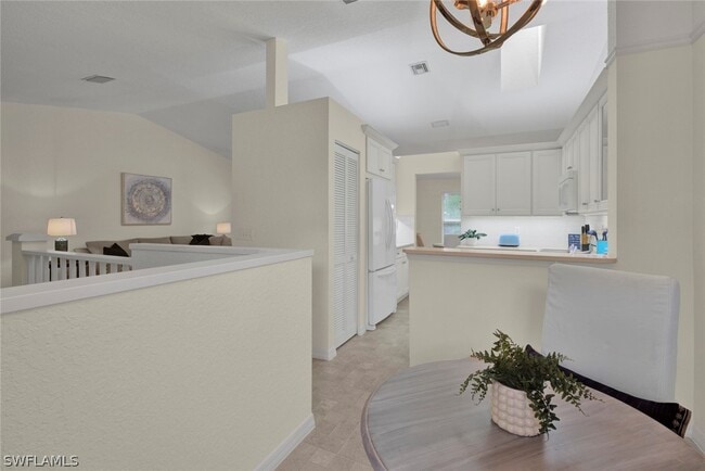 Building Photo - 386 Emerald Bay Cir