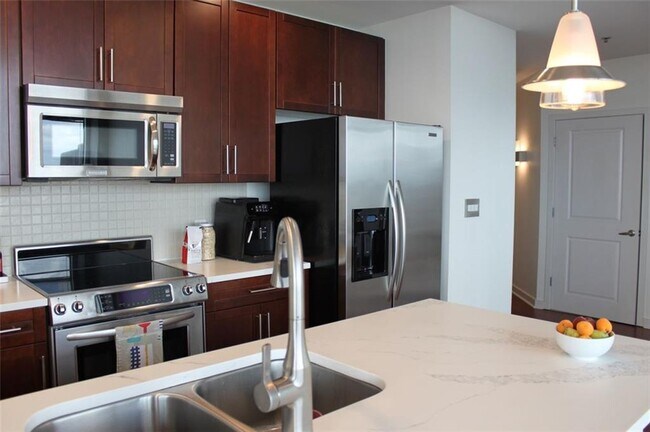 Building Photo - 855 Peachtree St NE