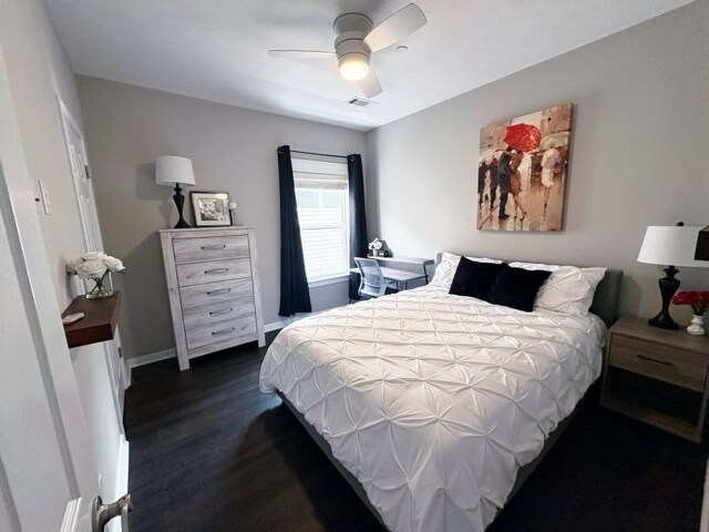 Building Photo - 1247 Park Run Dr