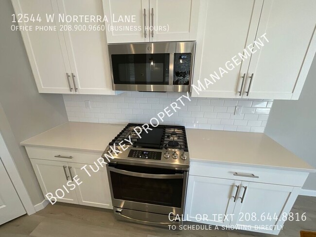 Building Photo - Brand New 3 Bedroom Townhome in Star