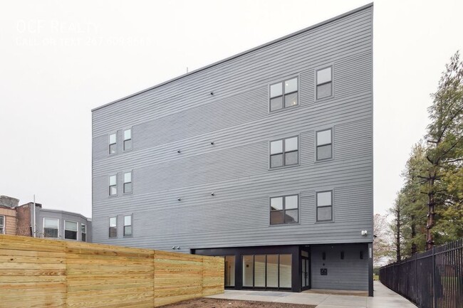 Building Photo - Modern Grays Ferry Apartment