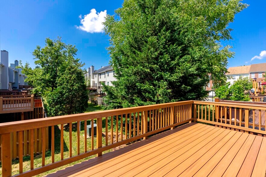Building Photo - 5708 Belcher Farm Dr