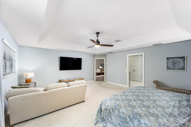 Building Photo - 3501 SE Kubin Ave