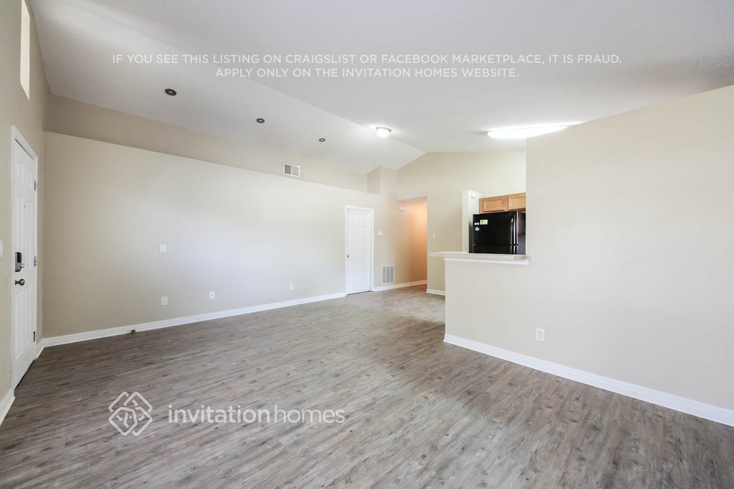 Building Photo - 1401 Brookebridge Dr