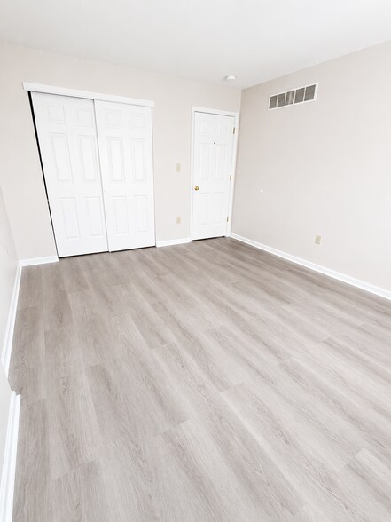 Building Photo - 112 Galway Cir