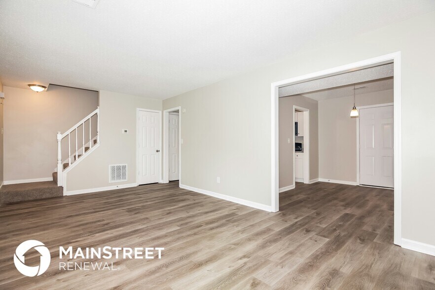 Building Photo - 5454 Northcut Dr