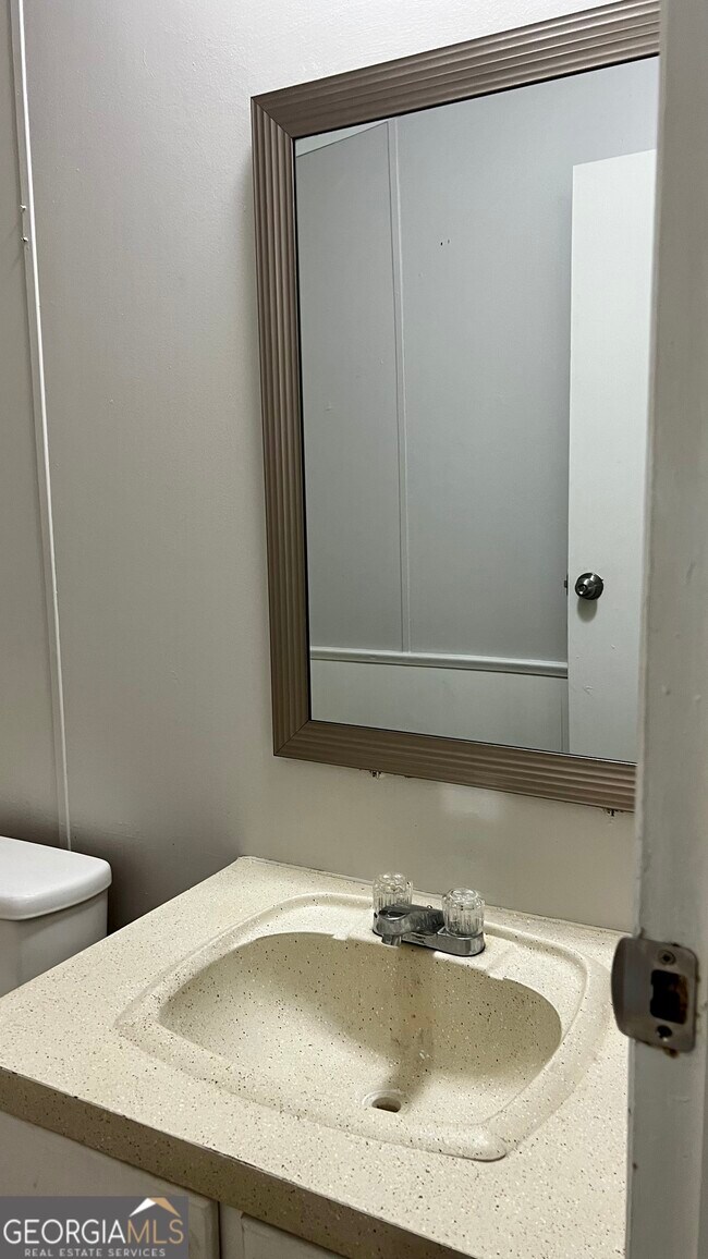 Building Photo - 5291 Old Atlanta Rd