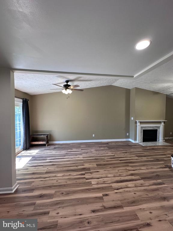 Building Photo - 45675 Schooner Ct