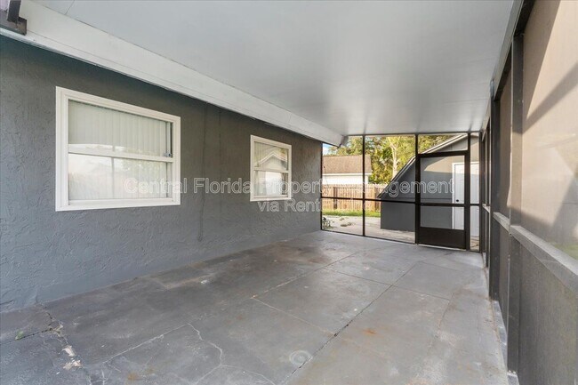 Building Photo - 508 Glade Ct