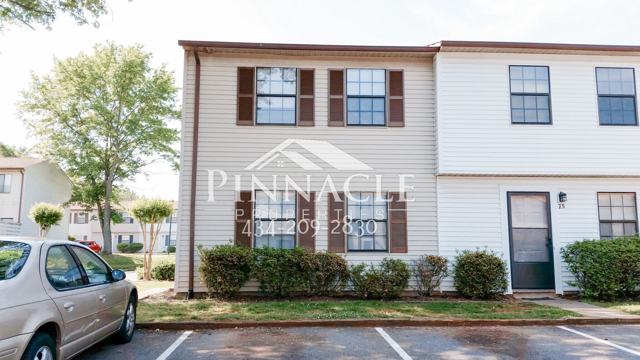 Building Photo - 73 Countryplace Ln