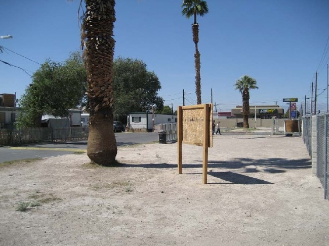 Building Photo - Las Vegas Mobile Park