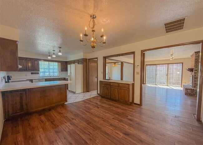 Building Photo - 3908 NW 68th St