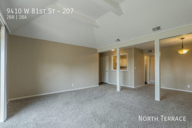 Building Photo - 9410 W 81st St